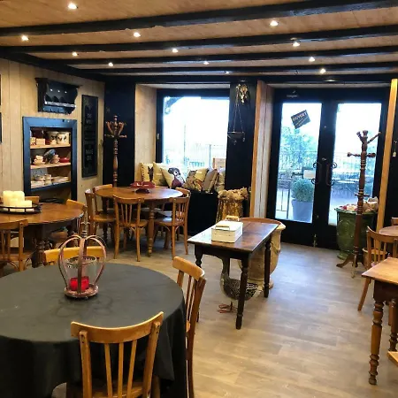 Hotel L'ange Gourmand Champis